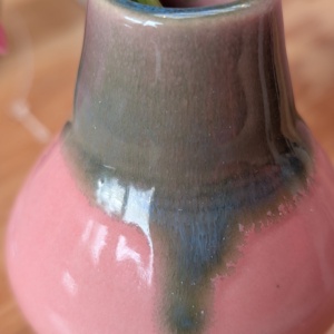 Vaas xs - roze met groen — 528106998629_vaas_xs_roze_groen_4_vi6l82kwfn_rvkklclahs.jpg